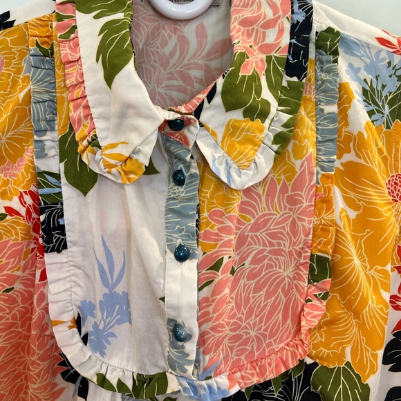 Tops - Two Midinette sleeveless blouses. Made in Milan.